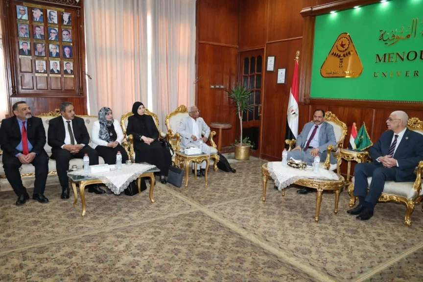 رئيس جامعة المنوفية يستقبل وفد ضمان الجودة لاعتماد برنامجي الكيمياء والجيولوجيا بكلية العلوم