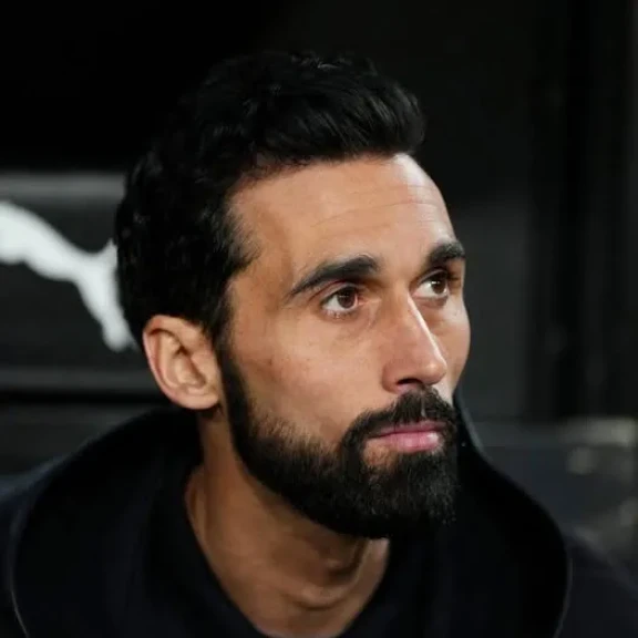 أربيلو يُعلن عن التشكيلة الرسمية لريال مدريد قبل موقعة الكلاسيكو