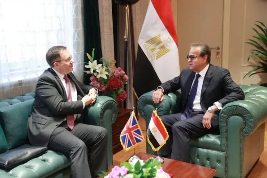 الدكتور خالد عبدالغفار يستقبل سفير بريطانيا لدى مصر لبحث تعزيز التعاون المشترك في المجالات الصحية