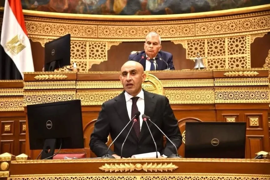 وزير التربية والتعليم يستعرض خلال الجلسة العامة لمجلس الشيوخ جهود الوزارة في تطوير العملية التعليمية