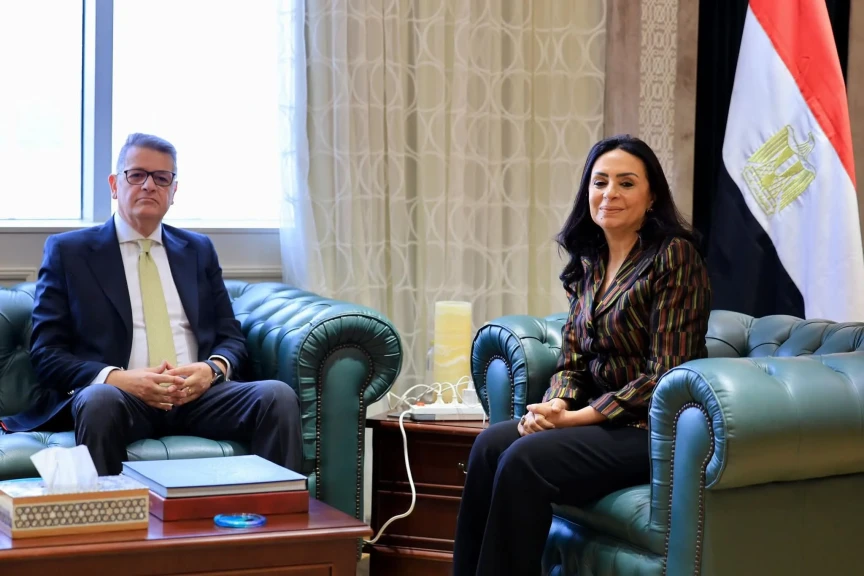 وزيرة التضامن الاجتماعي تلتقي رئيس لجنة حقوق الإنسان بمجلس النواب