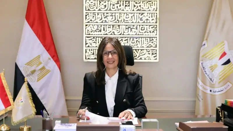 وزيرة الثقافة تتوجه إلى جمهورية تتارستان لترؤس وفد مصر بمؤتمر وزراء الثقافة الإسلامي