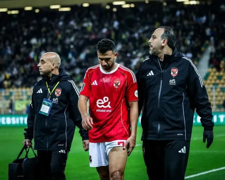 طبيب الأهلي: تريزيجيه يواصل تدريبات التأهيل البدني