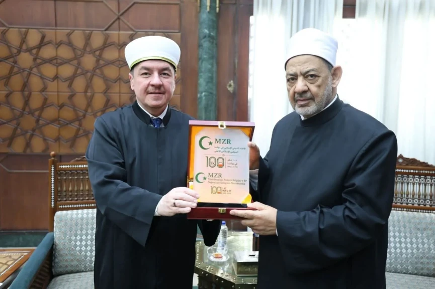 الإمام الأكبر يؤكد استعداد الأزهر لإنشاء مركز لتعليم اللغة العربية وتدريب الأئمة البولنديين