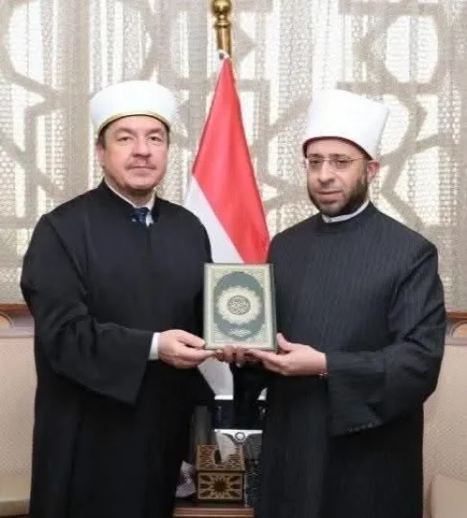 الأوقاف ومفتي بولندا يبحثان تعزيز التعاون الديني والثقافي ودعم إيفاد الأئمة