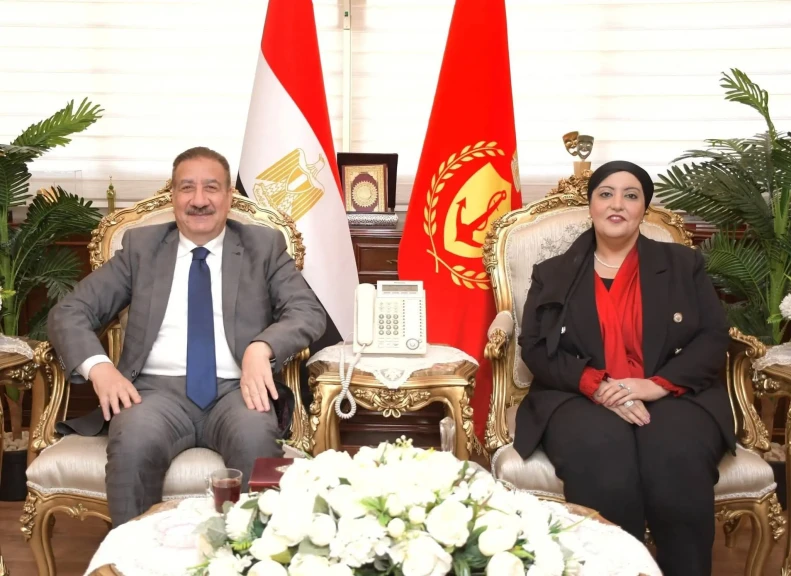 محافظ بورسعيد يستقبل رئيس قطاع الرعاية الصحية الأولية وتنمية الأسرة بوزارة الصحة
