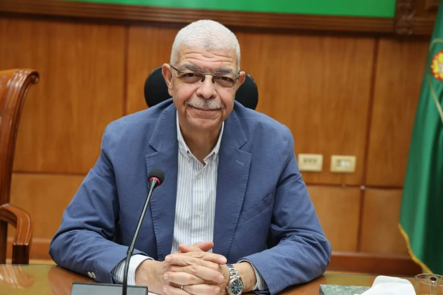 رئيس جامعة المنوفية يترأس اجتماع لجنة التميز الحكومي
