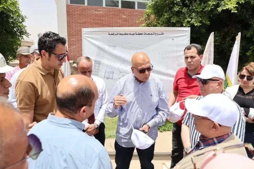نائب وزيرة الإسكان يتابع مشروعات مياه الشرب والصرف الصحي بأسيوط ضمن مبادرة «حياة كريمة»
