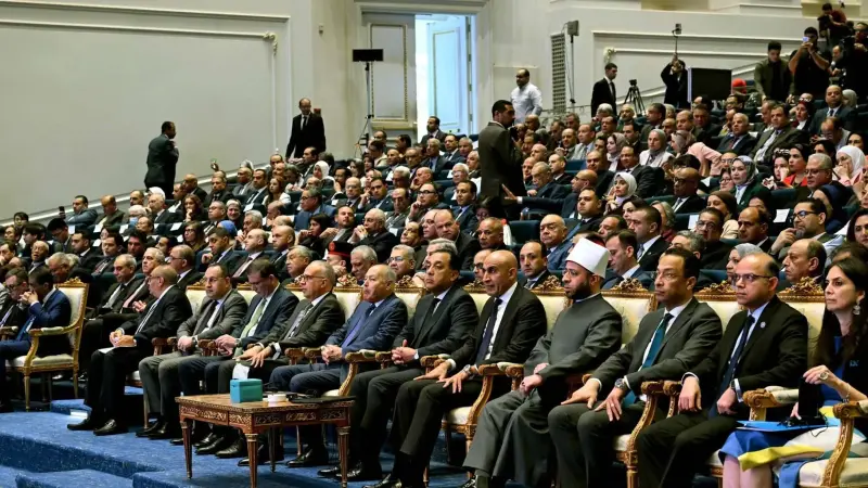 رئيس الوزراء يشارك في فعاليات مؤتمر ”استشراف مستقبل مصر في التعليم”