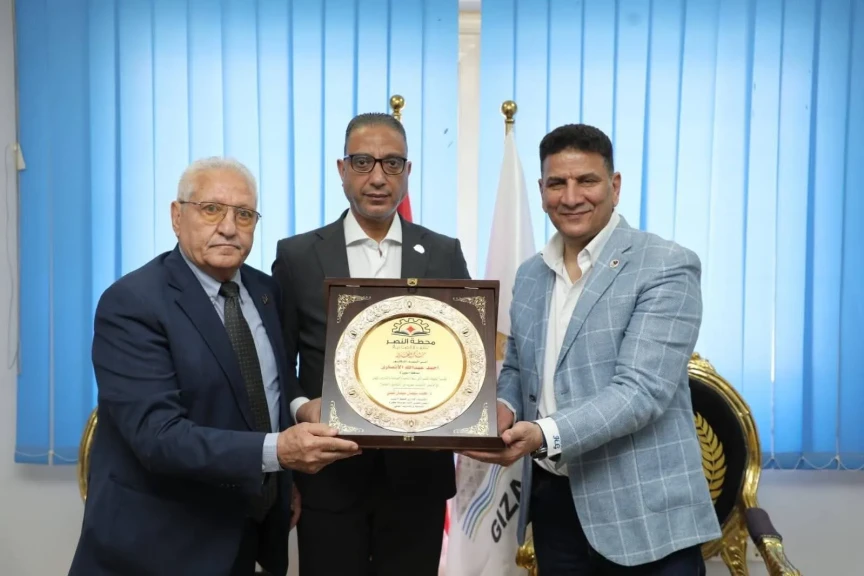 محافظ الجيزة : الدولة تولي اهتمامًا كبيرًا بتوطين الصناعة وزيادة الاعتماد على المنتج المحلي