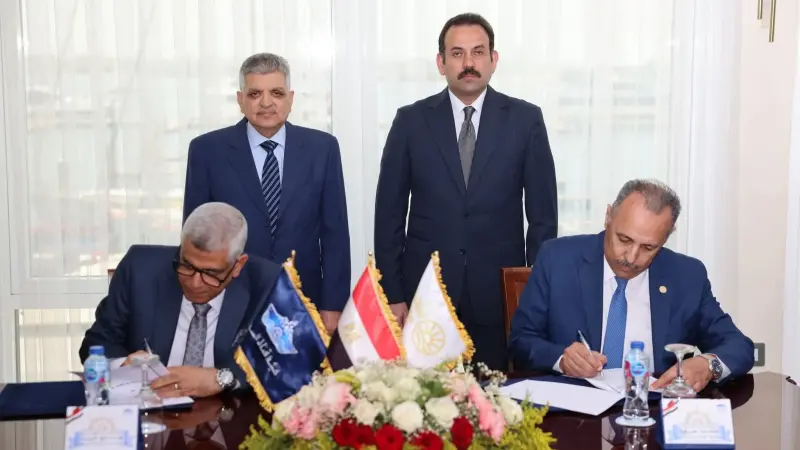شراكة استراتيجية بين هيئة قناة السويس وجهاز مستقبل مصر لتطوير وتطهير البحيرات المصرية