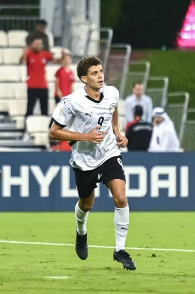 مزة عبد الكريم يقود برشلونة للفوز على لاس بالماس والتأهل إلى نهائي كأس الأبطال للشباب