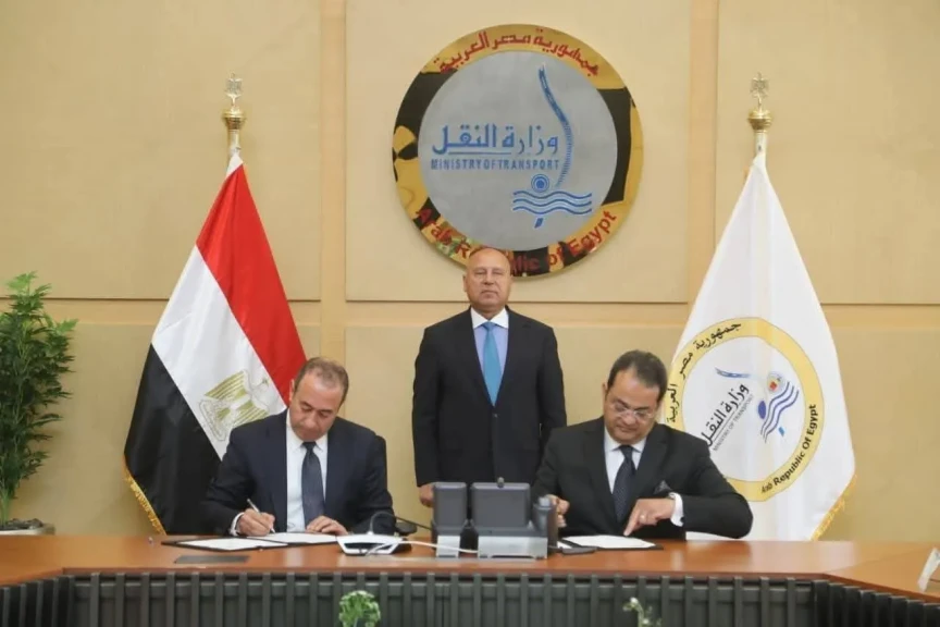 وزير النقل يشهد توقيع اتفاقية تعاون بين شركات نقل الركاب  وشركة ترانس آي تي