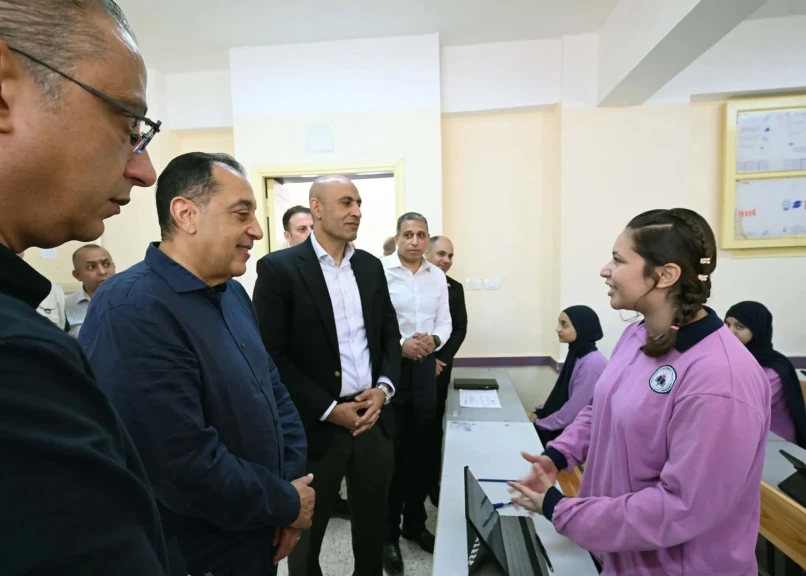 رئيس الوزراء يزور مجمع مدارس الجمهورية الجديدة ببولاق الدكرور