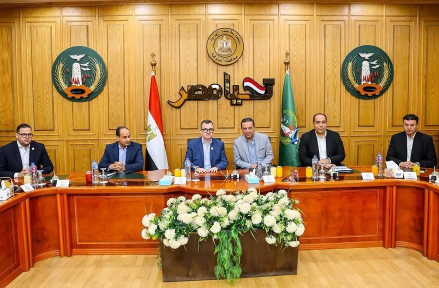 وزير التخطيط والتنمية الاقتصادية يعقد لقاءً موسعًا مع محافظ المنوفية لمناقشة الخطة الاستثمارية