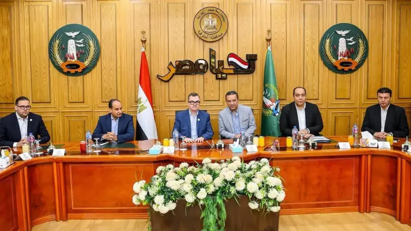 وزير التخطيط والتنمية الاقتصادية يعقد لقاءً موسعًا مع محافظ المنوفية لمناقشة الخطة الاستثمارية