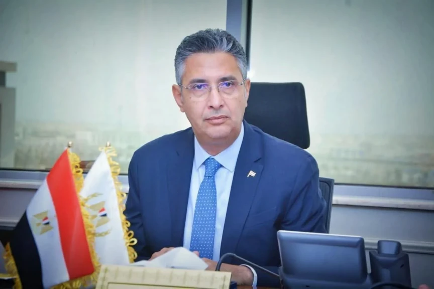 وزير التموين  يتابع تقارير غرفة العمليات المركزية خلال وقفة وأول وثاني أيام عيد الأضحى المبارك