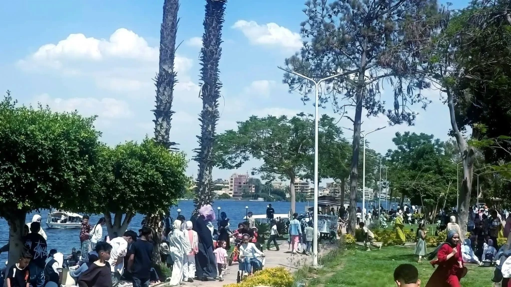 وزارة الري: إقبال كبير على زيارة حدائق الرى بالقناطر الخيرية خلال إجازة العيد