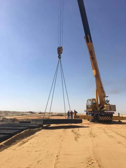 وزيرة الإسكان تتابع موقف تنفيذ المرافق والطرق لقطع أراضٍ سكنية بمساحة 1800 فدان بمدينة أكتوبر الجديدة