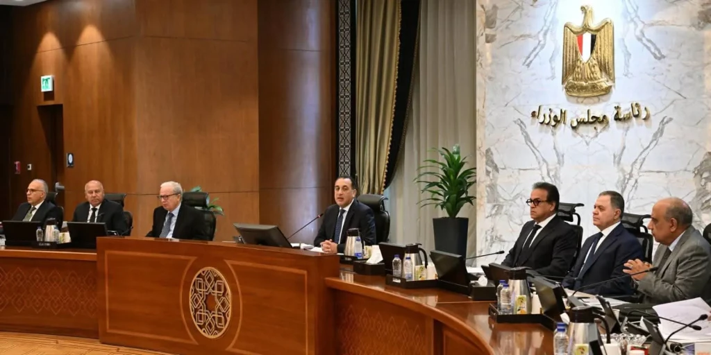 رئيس الوزراء يترأس الاجتماع الأسبوعي للحكومة