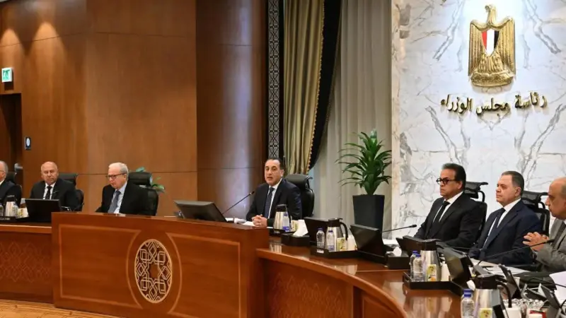 رئيس الوزراء يترأس الاجتماع الأسبوعي للحكومة