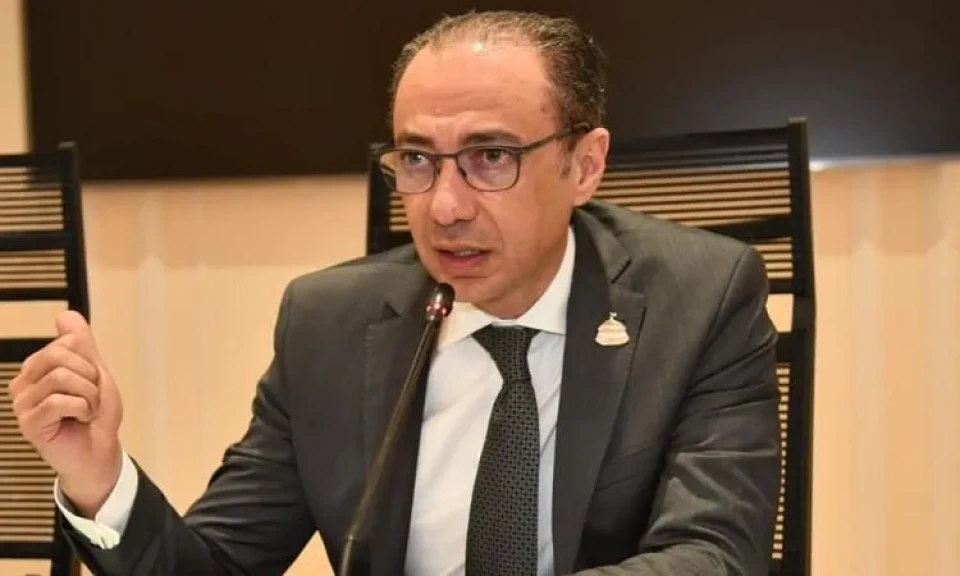 رئيس ”صحة النواب” يثمن قرار الرئيس السيسي بتحسين اجور العاملين بالإسعاف