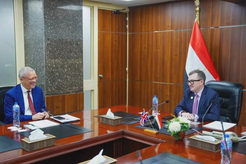 وزير التخطيط يبحث مع الرئيس التنفيذي لـ ”الاستثمار البريطانية الدولية” (BII) توسيع التمويلات التنموية في مصر