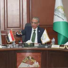 محافظ الجيزة يترأس اجتماع مجلسي إدارة منطقتي عرب أبو ساعد بالصف وجرزا بالعياط الصناعيتين