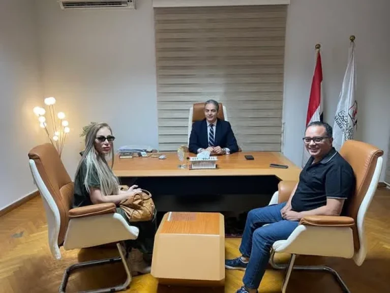 بعد حضورها للتحقيق.. نقيب الإعلاميين يصدر قرارًا بحفظ التحقيق مع الإعلامية ريهام سعيد