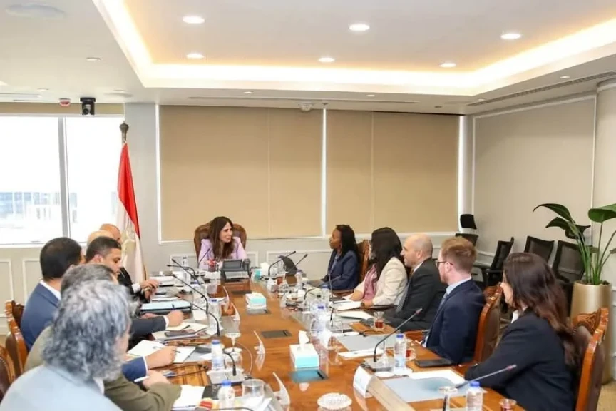 وزيرة الإسكان تستقبل وفدًا من البنك الدولي لبحث تعزيز أوجه التعاون المستقبلية
