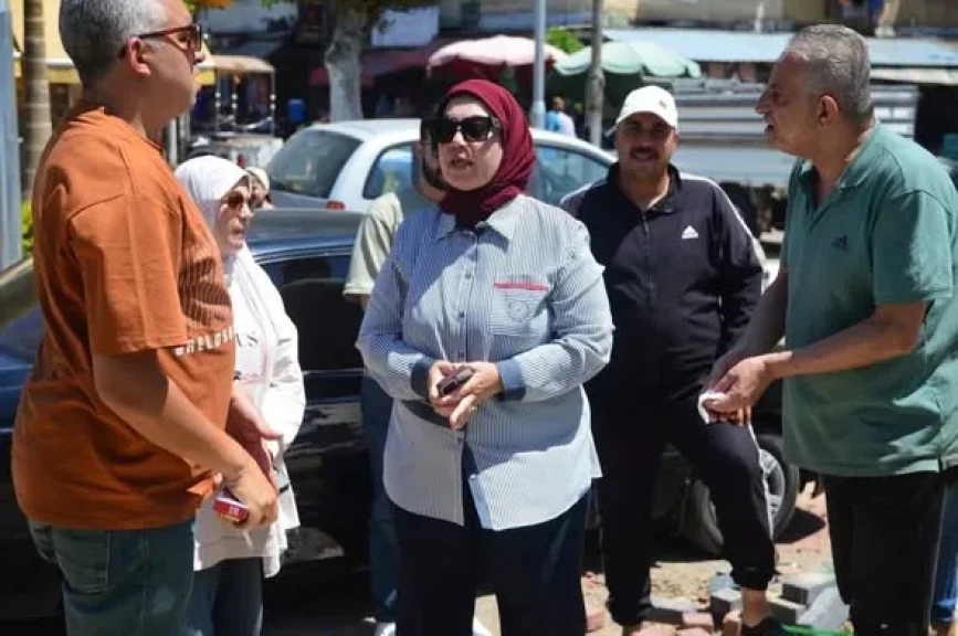جهود ميدانية مكثفة لتطوير منظومة النظافة وإعادة الانضباط بكافة الأحياء ومدينة بورفؤاد