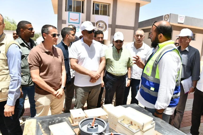 وزير الدولة للإنتاج الحربي يتابع تنفيذ مشروعات المبادرة الرئاسية ”حياة كريمة”