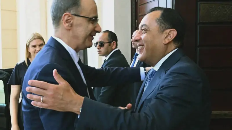 رئيس الوزراء يستقبل رئيس وزراء جمهورية صربيا