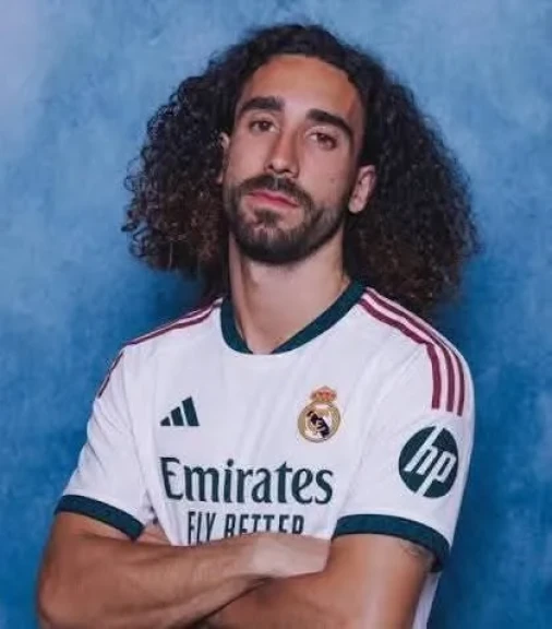 رسميًا ريال مدريد يتعاقد مع اللاعب مارك كوكوريلا