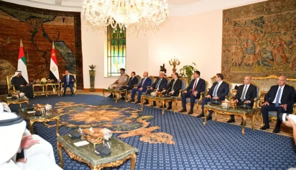 الرئيس السيسي ومحمد بن زايد يرحبان باتفاق وقف الحرب مع إيران وإعادة فتح مضيق هرمز