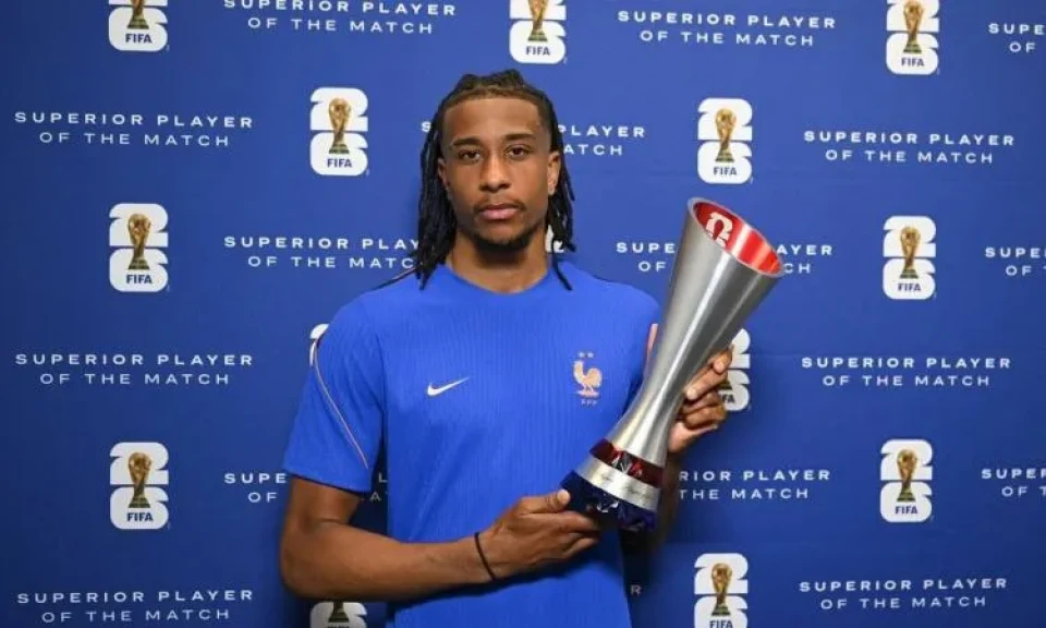 مايكل أوليسيه أفضل لاعب في مباراة فرنسا و السنغال