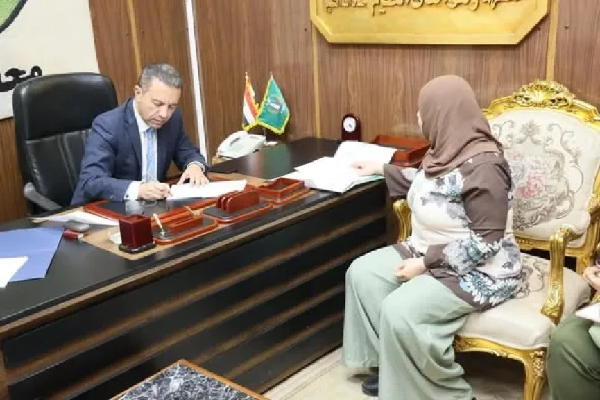 محافظ المنوفية يواصل سلسلة لقاءاته بالمواطنين