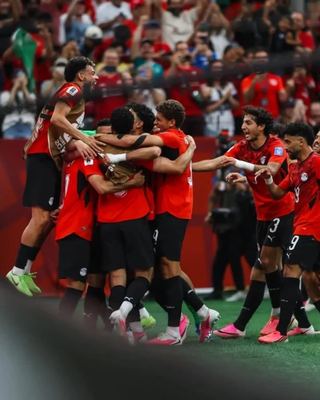 هاني أبو ريدة يتقدم بالتهنئة للمنتخب المصري عقب الفوز على نيوزيلندا