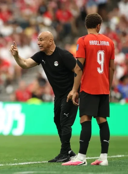 رشلونة يهنئ المنتخب المصري بعد فوزه التاريخي في كأس العالم