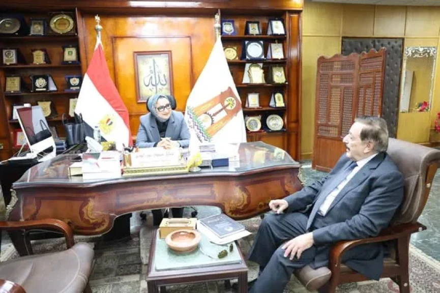 محافظ الوادي الجديد تلتقي رئيس محكمة استئناف أسيوط