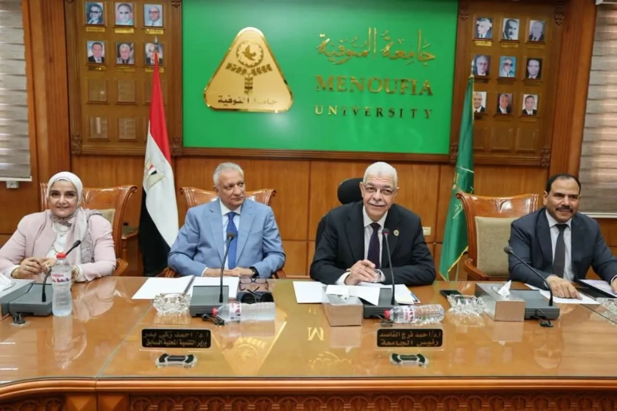 رئيس جامعة المنوفية يترأس مجلس الجامعة ويهنئ رئيس الجمهورية والشعب المصري بذكرى ثورة 30 يونيو