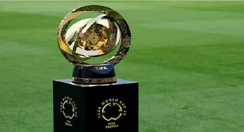 “فيفا” ورابطة الأندية الأوروبية يوافقان على دراسة زيادة الأندية المشاركة فى كأس العالم للأندية إلى 48 نادى