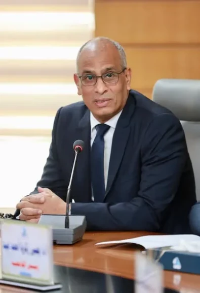 محافظ كفرالشيخ يتابع أعمال تركيب الإنترلوك وتطوير البنية التحتية بعدد من شوارع عاصمة المحافظة ضمن مشروعات الخطة الاستثمارية