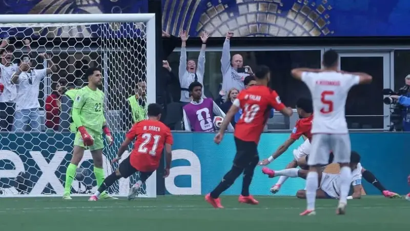 عاجل : مصر تتأهل إلى الدور الـ32 بكأس العالم بعد التعادل أمام إيران