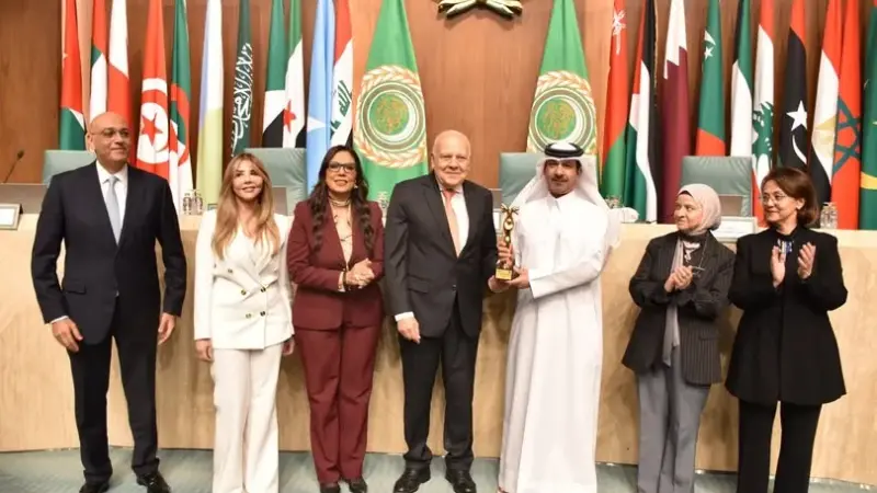 حضور قطري لافت.. ثلاث شخصيات نسائية تحصد التكريم في الملتقى الدولي للمرأة العربية الدبلوماسية