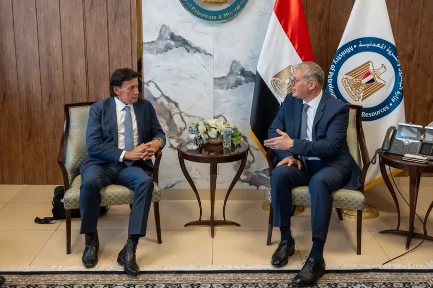 وزير البترول يبحث مع رئيس دانة غاز الإماراتية خطط التوسع في الاستثمارات وزيادة إنتاج الغاز من حقول الدلتا