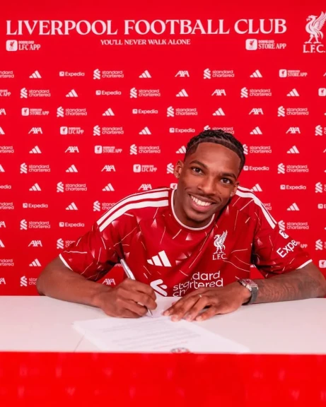 رسميًا ليفربول يعلن تعاقده مع اللاعب جيريمي جاكيه