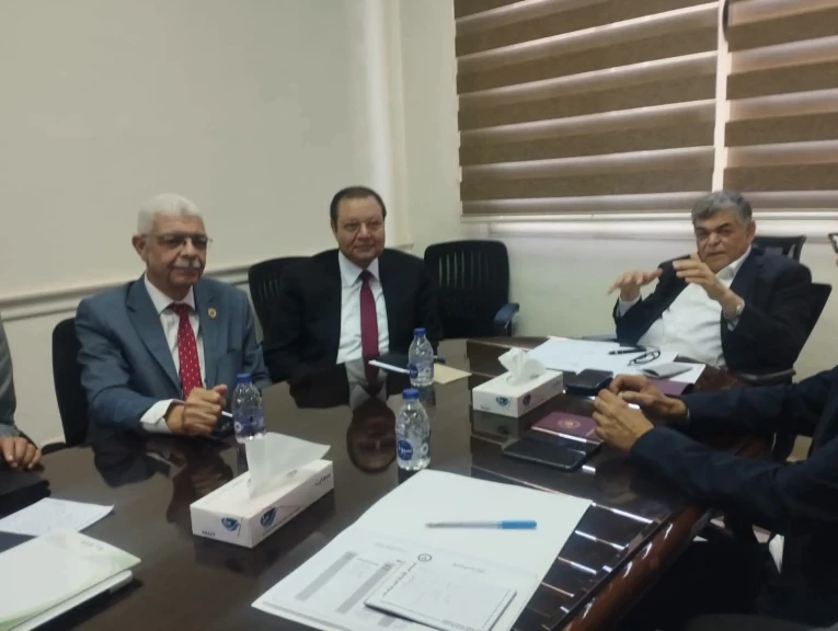 رئيس جامعة المنوفية يواصل المشاركة في أعمال لجنة إعداد رؤية وطنية لتطوير التعليم والتدريب الطبي