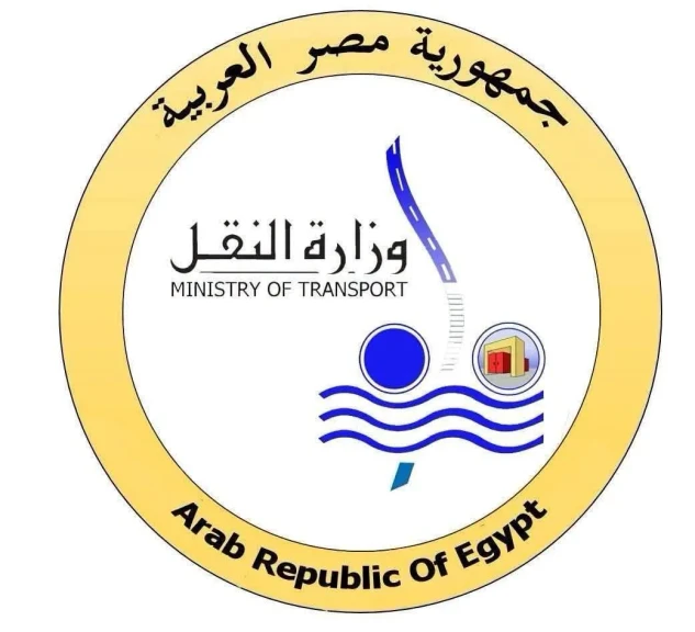 جهاز تنظيم النقل البري الداخلي والدولي يتابع تكدس الشاحنات المصريه بميناء نيوم (ضبا) بالسعودية