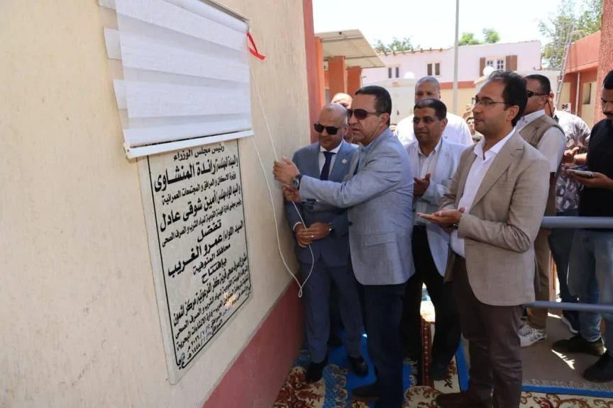 محافظ المنوفية يفتتح مشروعات صرف صحي منيل جويدة وكفر الفرعونية وشنواي
